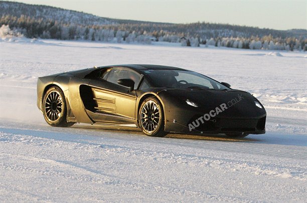 Lamborghini's next Murcielago caught testing